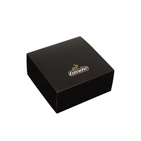 Vue du coffret fermé, pelliculage mat anti rayure pour mieux protéger le coffret.